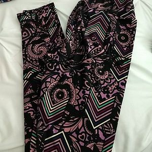 LuLaRoe OS leggings